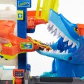 Hot Wheels Attacking Shark Escape HDP06