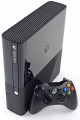 Microsoft Xbox 360 E + Kinect