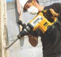 DeWALT D25831K