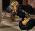 DeWALT DCF601D2