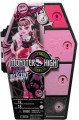 Monster High Skulltimate Secrets: Fearidescent Draculaura HN