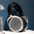 HiFiMan HE-600
