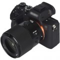 Yongnuo 50mm f/1.8 DF DSM