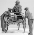 ICM Benz Patent-Motorwagen (1886) with Mrs. Benz and Sons (1