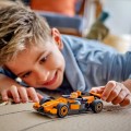 Lego F1 Driver with McLaren Race Car 60442