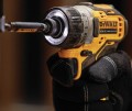 DeWALT DCF601D2