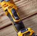 DeWALT DCS353N