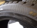 Bridgestone Blizzak LM-22