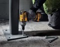 DeWALT DCF900B