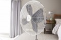 SWAN Retro 16 Inch Stand Fan