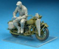 MiniArt U.S. Motorcycle Repair Crew (1:35)