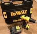 DeWALT DCD776S2T