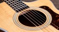 Taylor 212ce