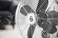 SWAN Retro 12 Inch Desk Fan