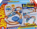Hot Wheels Boosted Jump Speedway Kit JDB49