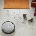 iRobot Roomba 698