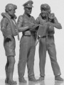 ICM British Pilots in Tropical Uniform (1939-1943) (1:32)