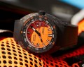 DOXA SUB 300 Carbon Professional 822.70.351.20