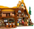 Lego Snow White and the Seven Dwarfs Cottage 43242