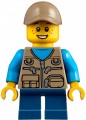 Lego Pickup and Caravan 60182