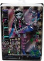 Monster High Amped Up Frankie Stein HNF84