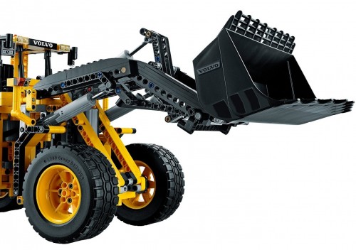 Lego Volvo L350F Wheel Loader 42030