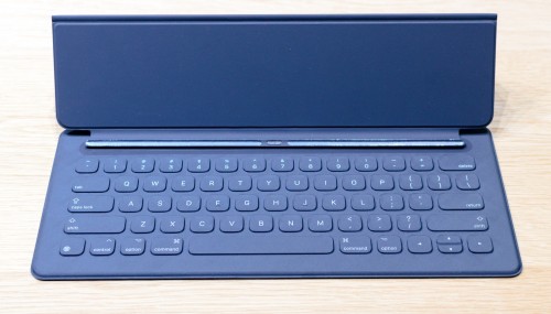 Apple Smart Keyboard