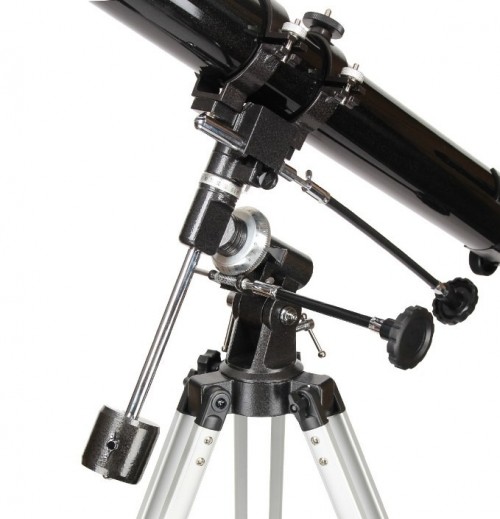 Skywatcher 709EQ1