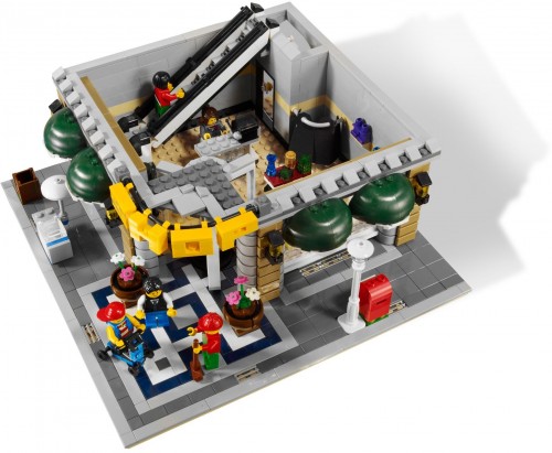 Lego Grand Emporium 10211