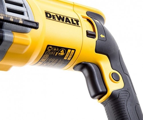 DeWALT D25144K