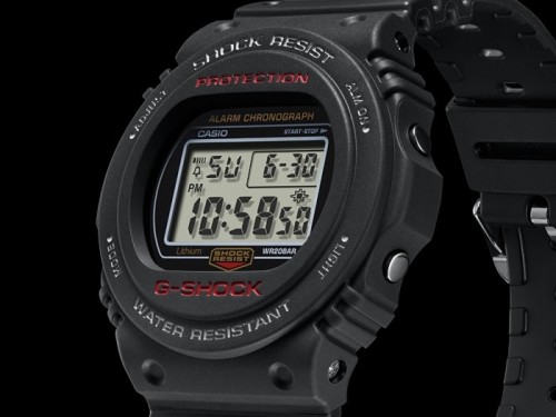 Casio DW-5750E-1E