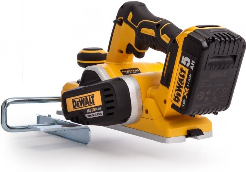 DeWALT DCP580P2