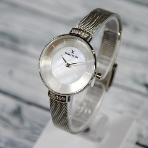 Daniel Klein DK11808-1