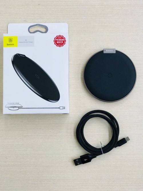 Комплектация BASEUS iX Desktop Wireless Charger