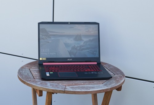 Acer Nitro 5 AN517-51