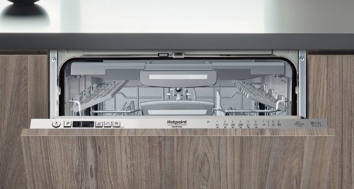 Hotpoint-Ariston HI 5020 WEF