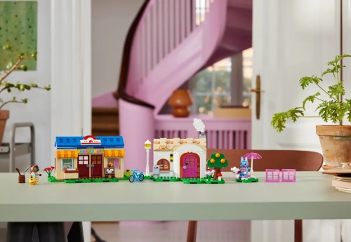 Lego Nooks Cranny and Rosies House 77050