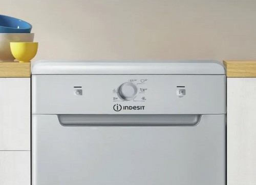 Indesit DF9E 1B10 S UK