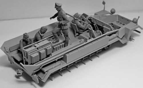 ICM German Command Vehicle Crew (1939-1942) (1:35)