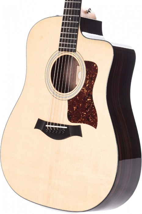Taylor 210ce Plus