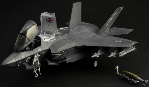 ITALERI F-35 B Lightning II (1:48)