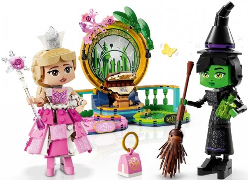 Lego Elphaba and Glinda Figures 75682