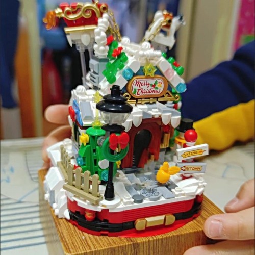 LOZ Merry Christmas Tree House 1238