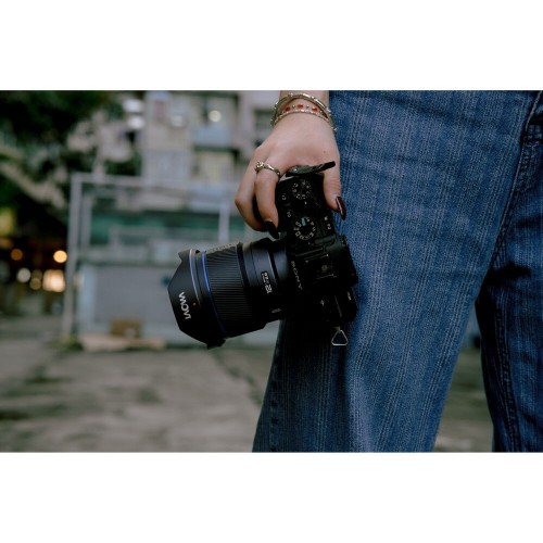 Laowa 12mm f/2.8 Lite Zero-D