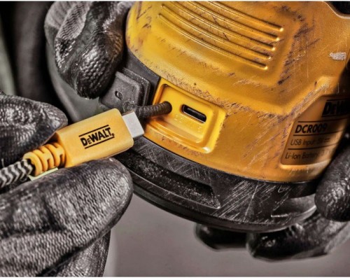 DeWALT DCR009