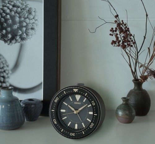 Seiko QHE184