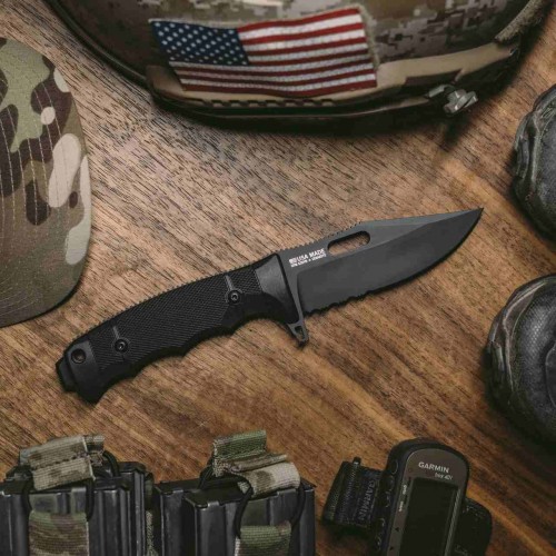 SOG SEAL FX Clip Point Serrated
