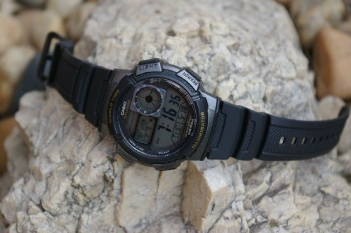 Casio AE-1000W-1AVEF