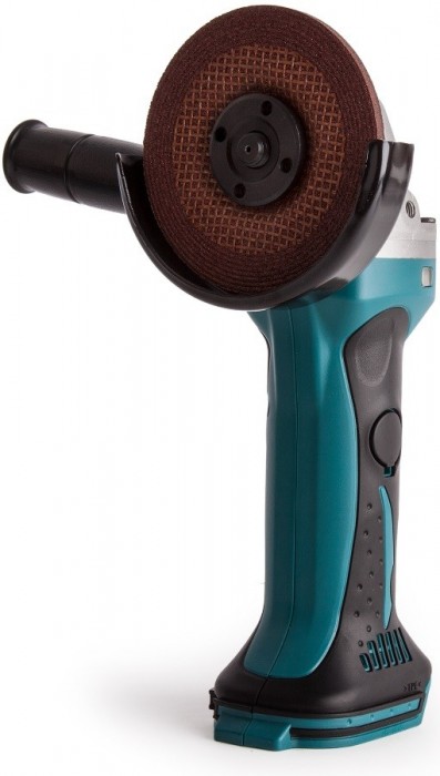 Makita DGA452Z