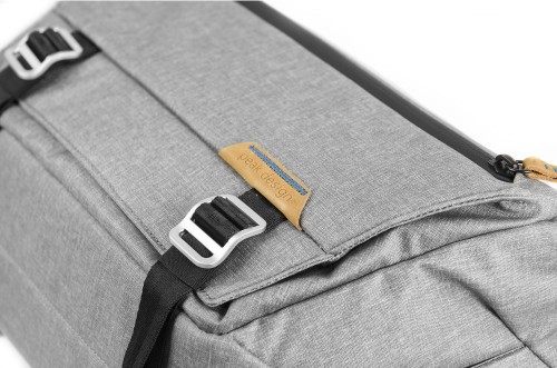 Peak Design Everyday Sling 10L